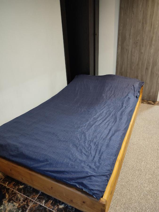 Appartement Garsoniera Alex à Cluj-Napoca Extérieur photo